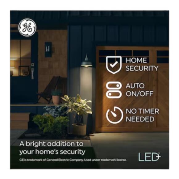 GE LE Dusk to Dawn 60W 5W Security MED Base LED Light Bulbs 2pk Sunlight Sensor - Picture 2 of 5